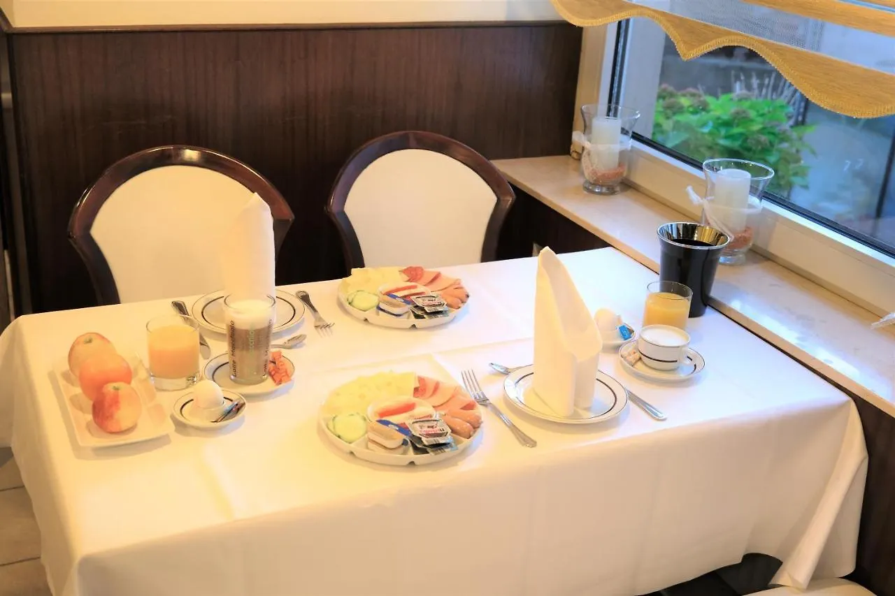 Hotel Engelbert Dusseldorf 3*,  Germany